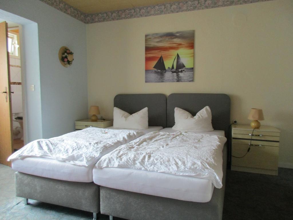 Weimer Hotel Weinähr Екстериор снимка
